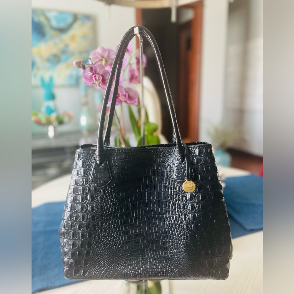 BRAHMIN Black Melbourne Leather Crocodile Purse